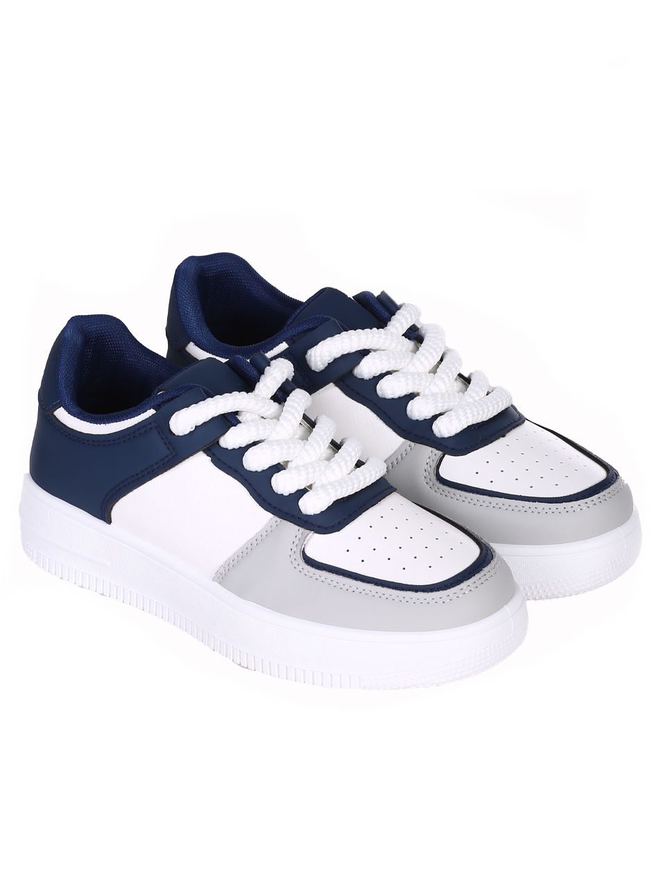 Eжедневни обувки в бял/син цвят 13U-24120 white/blue