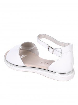 Ежедневни дамски равни сандали в бяло 4AF-24175 white (22191)
