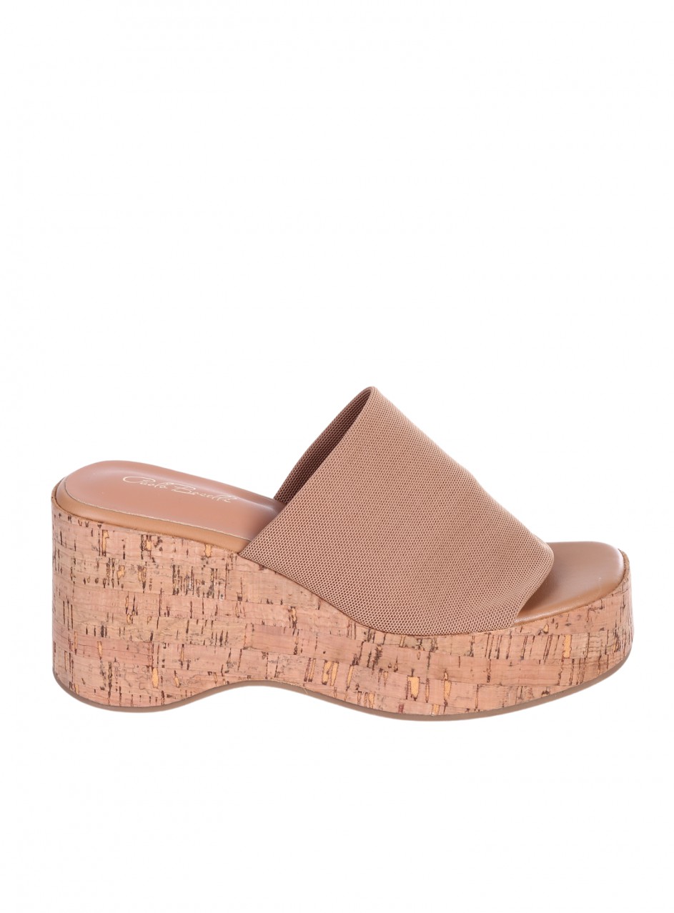 Ежедневни дамски чехли на платформа в бежово 5H-24194 beige