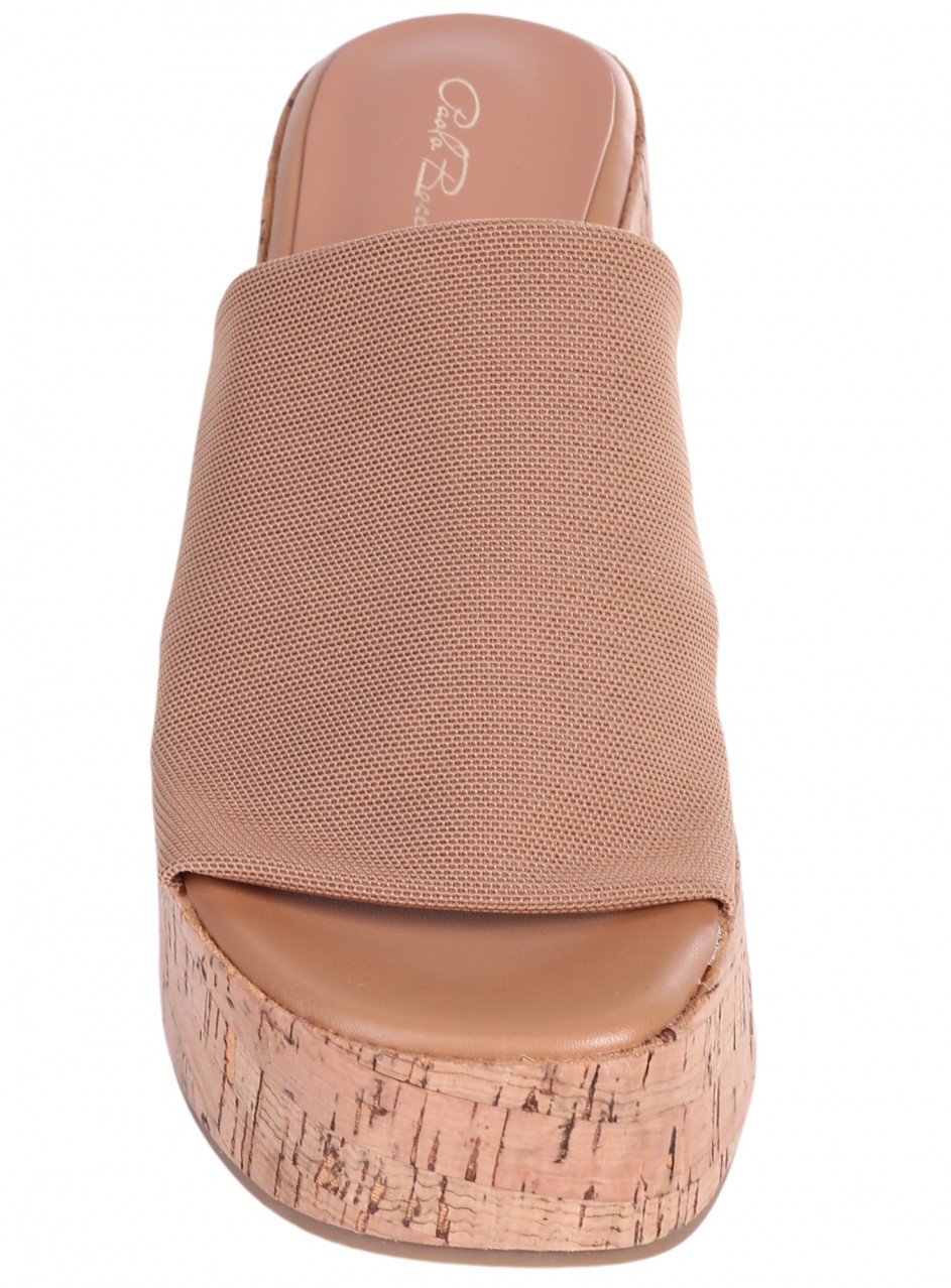 Ежедневни дамски чехли на платформа в бежово 5H-24194 beige