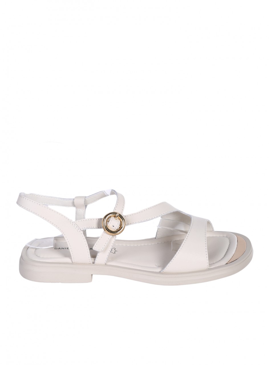 Ежедневни дамски сандали от естествена кожа в бежово 4AF-25069 beige