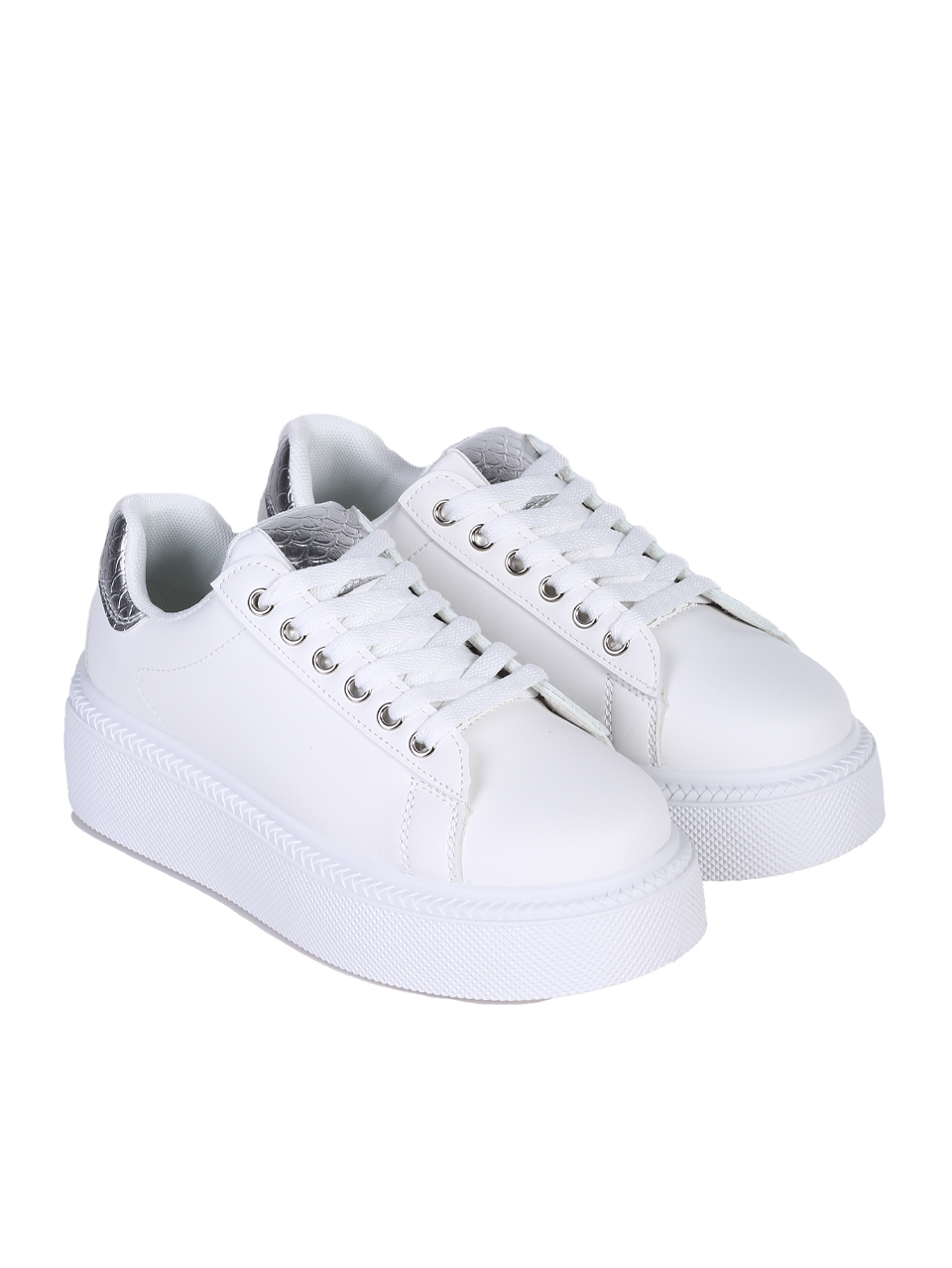 Ежедневни дамски обувки, тип кец, в бял/сребрист цвят 3U-25111 white/silver