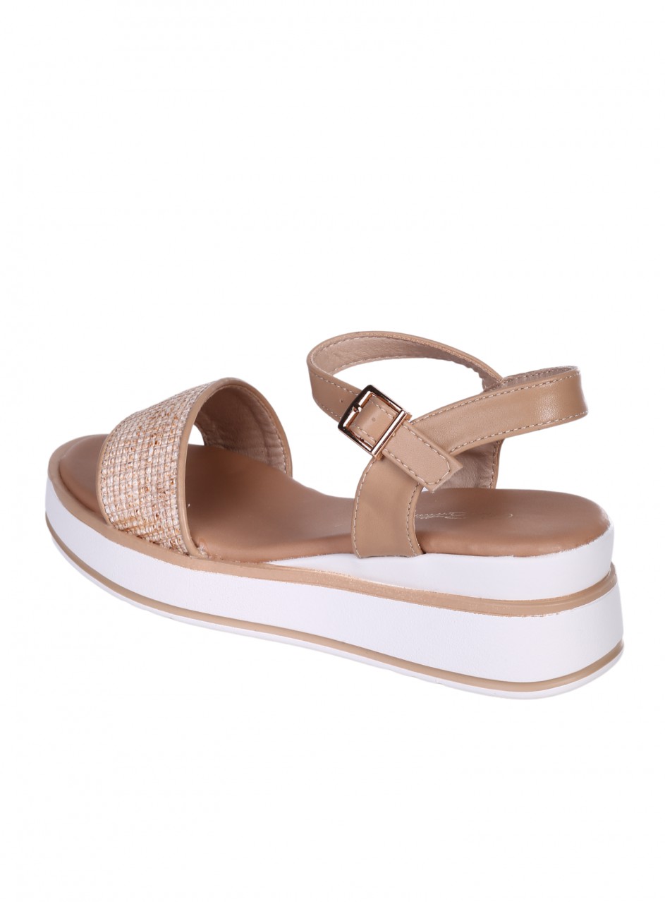 Ежедневни дамски сандали, на платформа, в бежово 4H-25182 beige