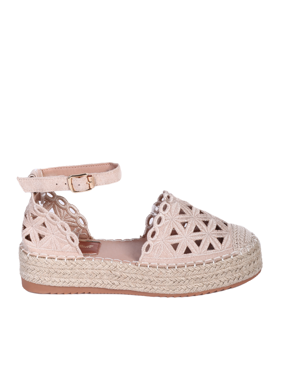 Ежедневни дамски обувки, с перфорации, в бежово 3H-25185 beige