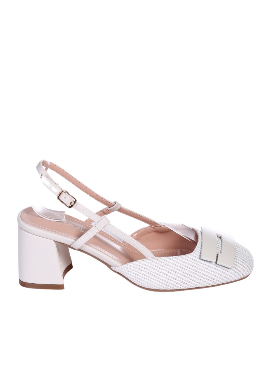 Ежедневни дамски обувки, на дебел ток, в бяло 3M-25040 off white