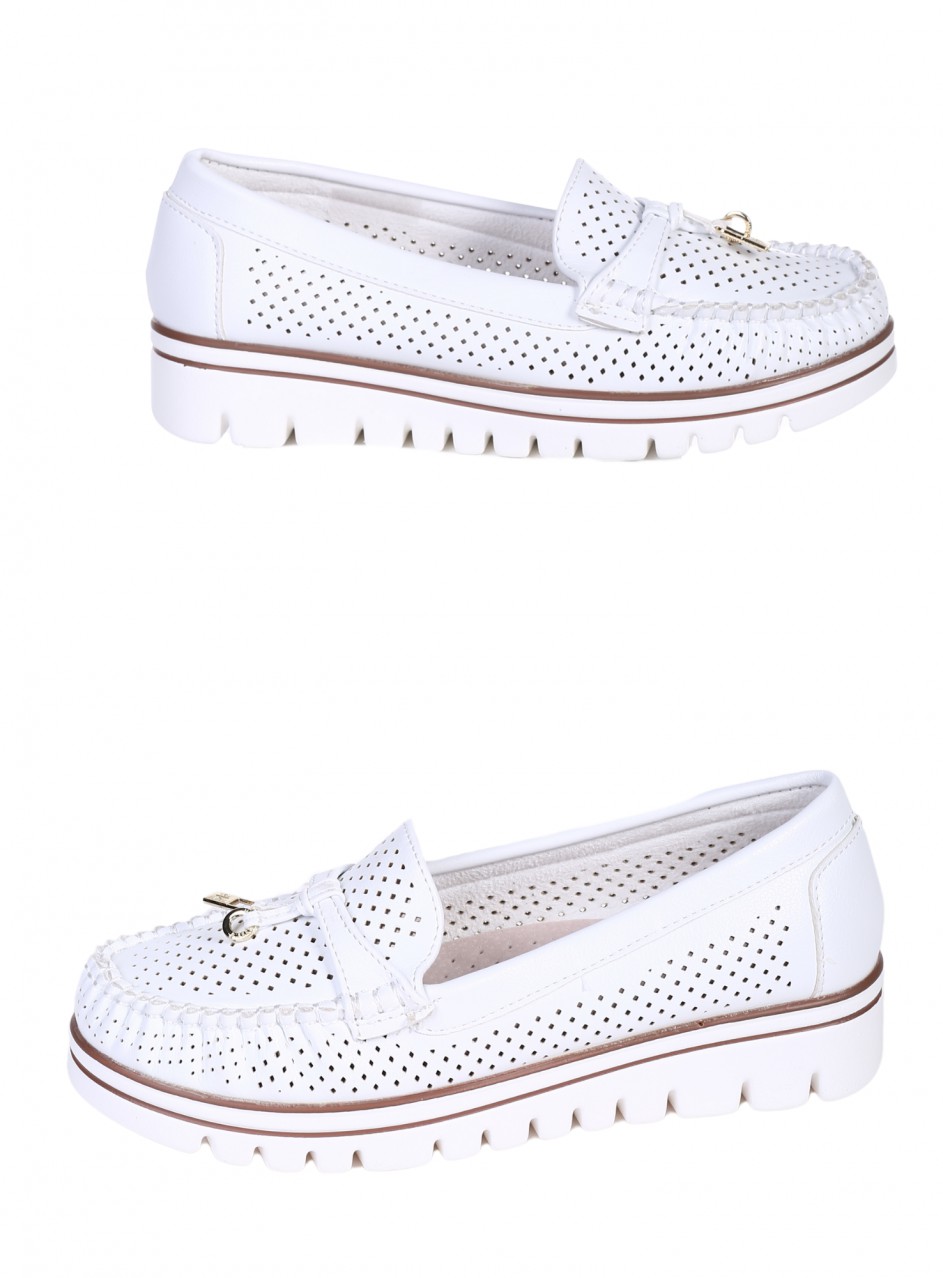 Ежедневни дамски мокасини в бяло 3M-25140 white