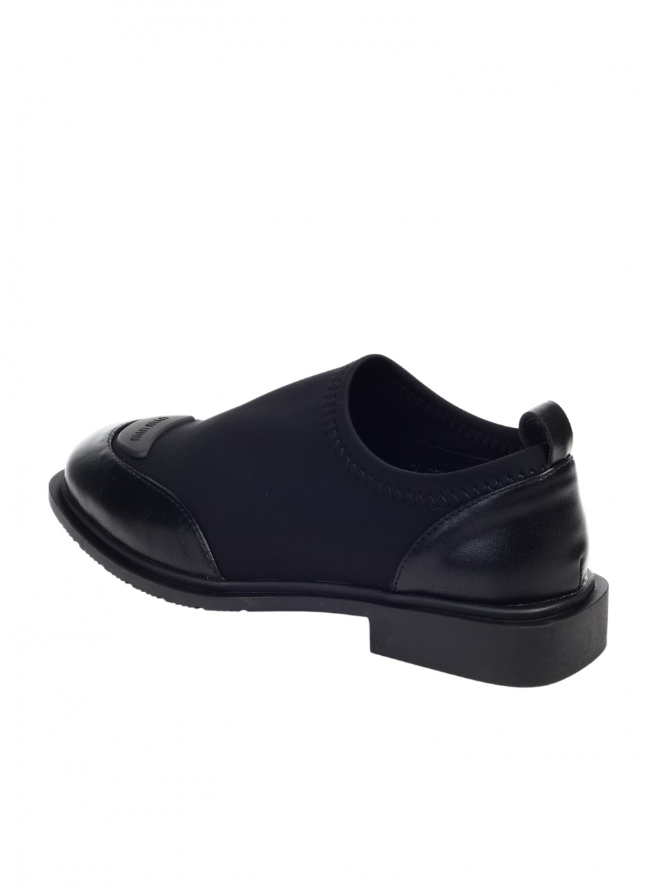Ежедневни дамски обувки в черно 3C-25366 black