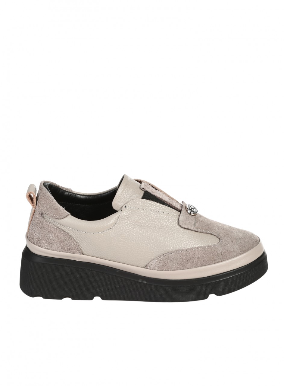 Ежедневни дамски обувки от естествена кожа и велур в бежово 3AT-25649 beige