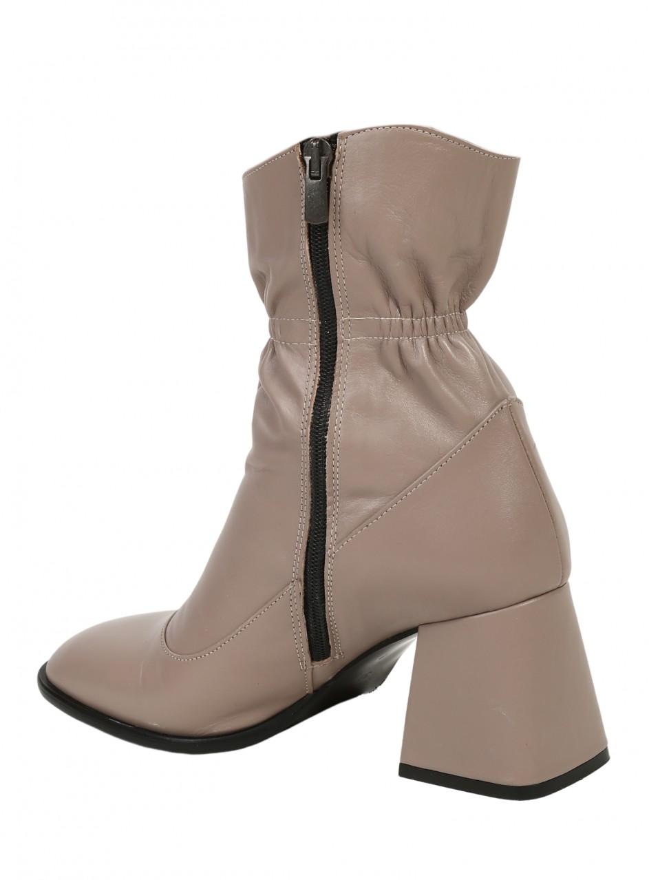 Елегантни дамски боти от естествена кожа в бежово 2AT-25653 beige
