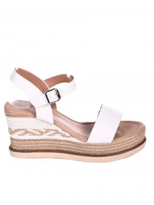 Ежедневни дамски сандали на платформа 4H-22256 white