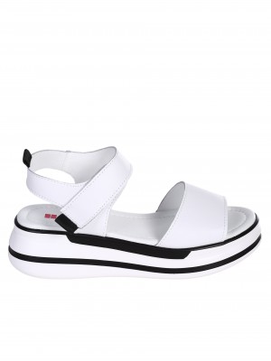 Ежедневни дамски сандал от естествена кожа в бяло 4AF-24062 white