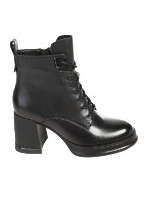 Елегантни дамски боти от естествена кожа в черно 2I-24553 black leather