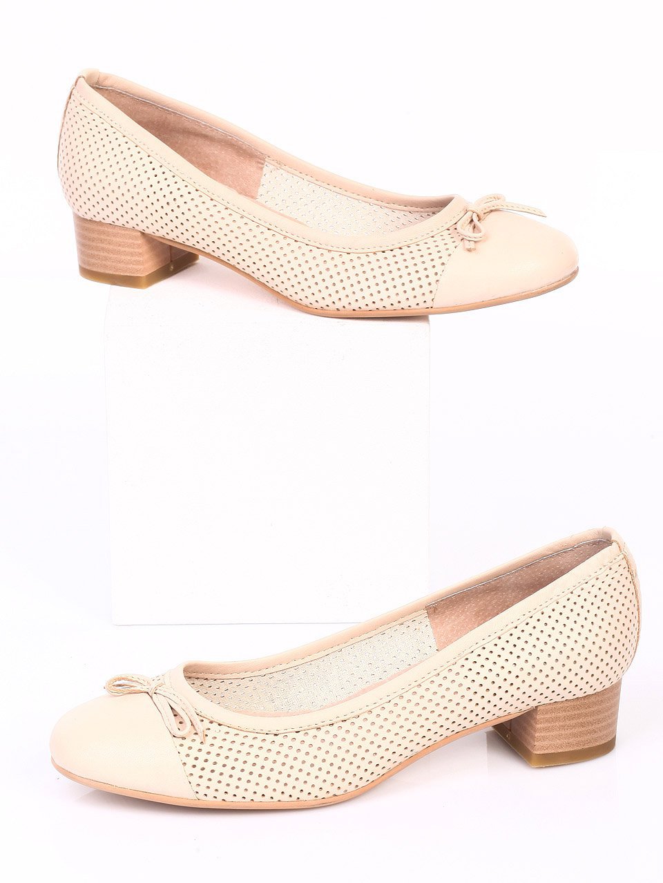 Ежедневни дамски обувки от естествена кожа 3AB-16313 beige
