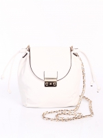 9V-15263 white Image 0