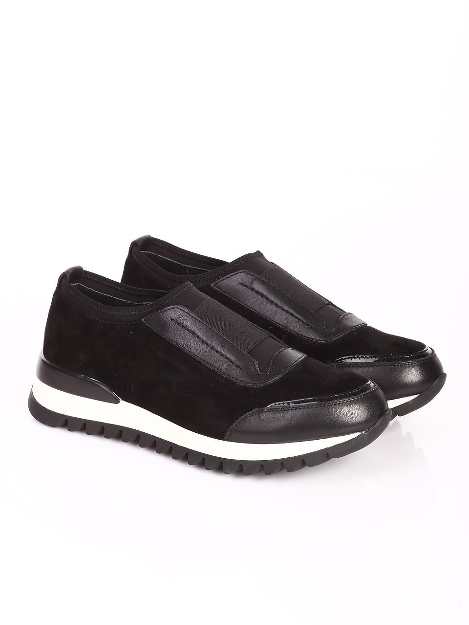 Ежедневни дамски обувки от естествен велур 3I-16453 black leather